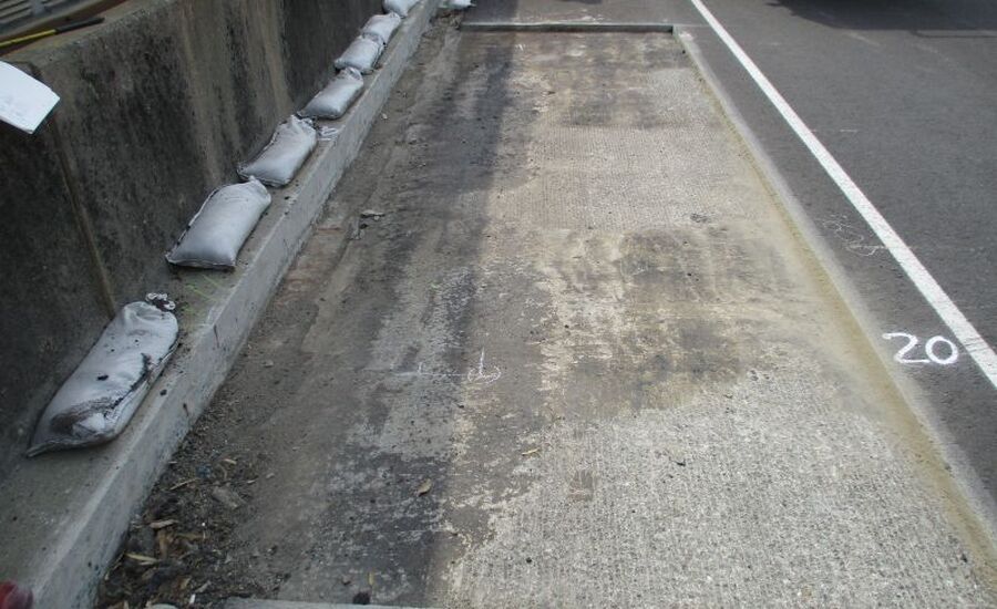 山陽自動車 床版斫り1